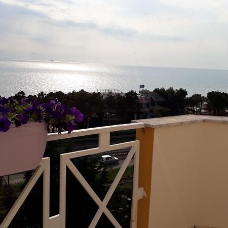 Hotel Blendi Durrës 외부 사진